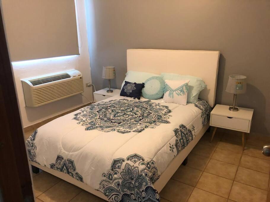 Haudimar Ph Beachfront Apt 4Br/3Bath Isabela Exterior foto